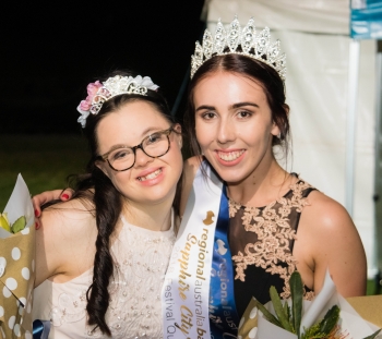 Reigning Queen - Jemima McLachlan (R) & Ambassador Maysey Stewart (L)